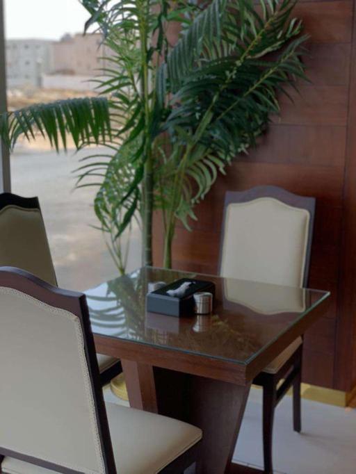 Hotel Sultanate Jazan Extérieur photo